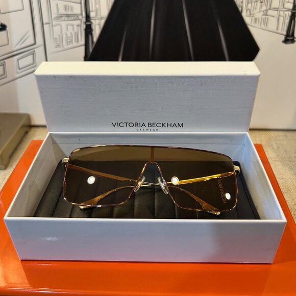 Victoria Beckham VB238S 723 Shield Sunglasses